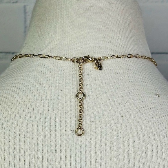 Ann Taylor Gold Chain Necklace with Pearl Pendant - Picture 4 of 4